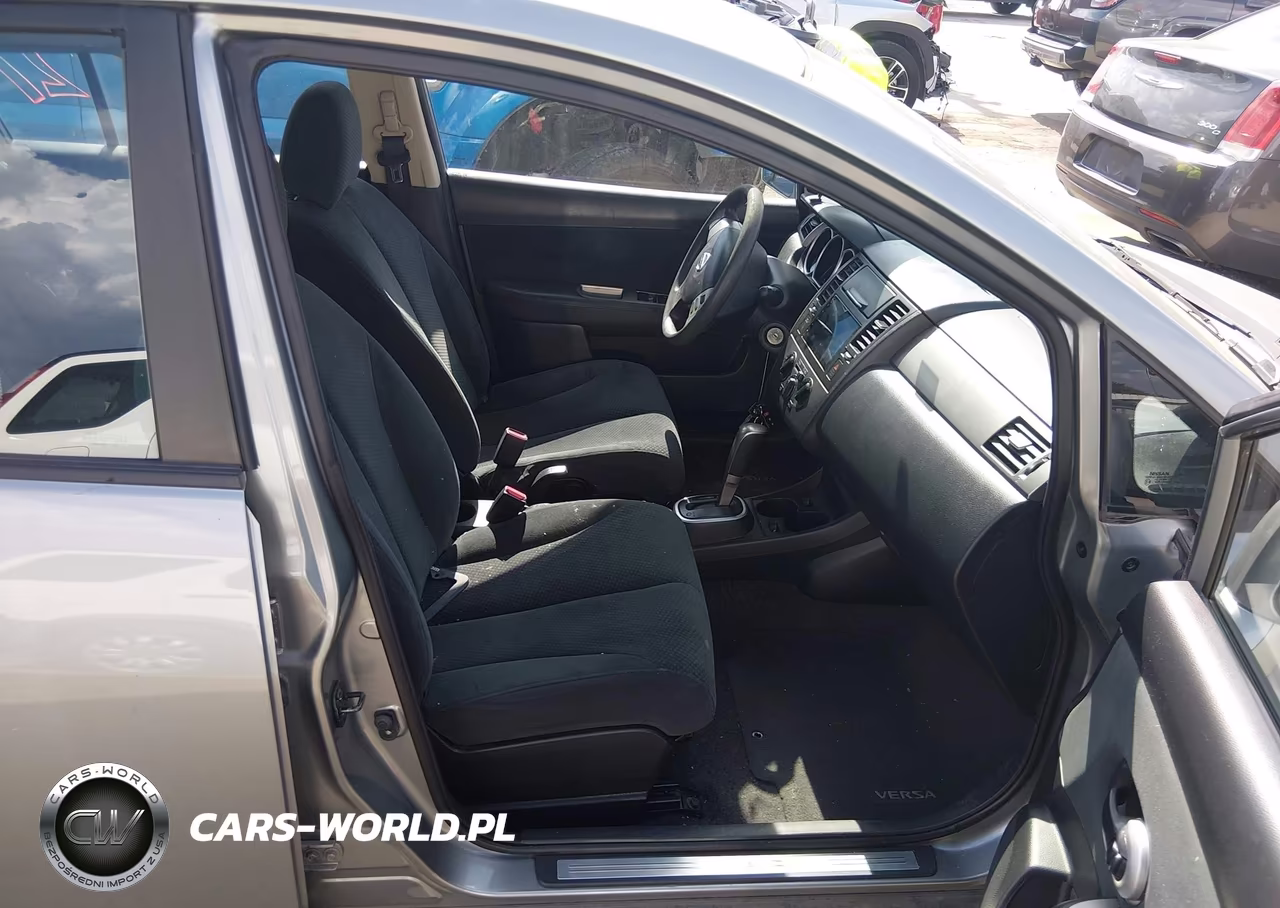2011 Nissan Versa 1.8S VIN:3N1BC1CP2BL500264 - 5