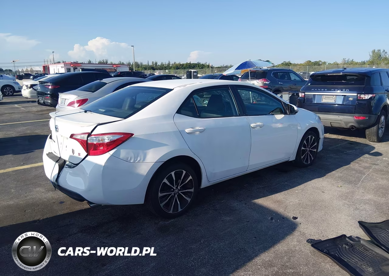 2016 Toyota Corolla S VIN:5YFBURHE1GP443968 - 4