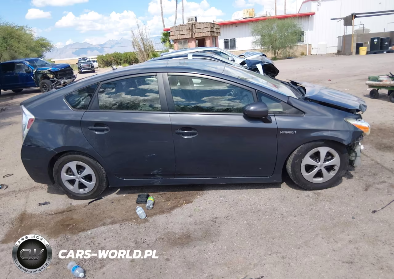 2012 Toyota Prius Two VIN:JTDKN3DU9C1527056 - 14