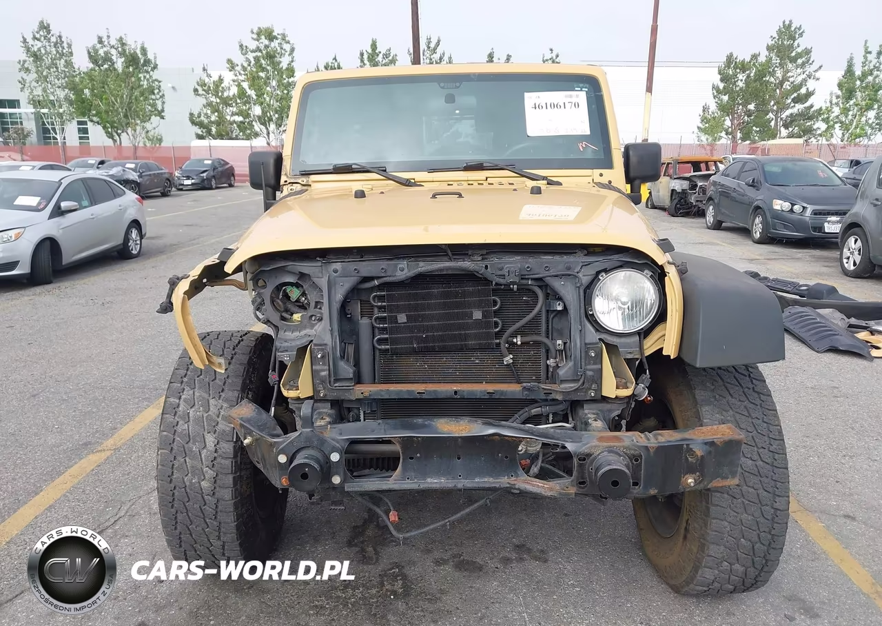 2014 Jeep Wrangler Unlimited Sport VIN:1C4BJWDGXEL221188 - 13