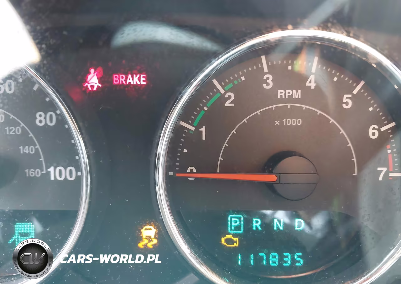 2014 Jeep Wrangler Unlimited Sport VIN:1C4BJWDGXEL221188 - 16