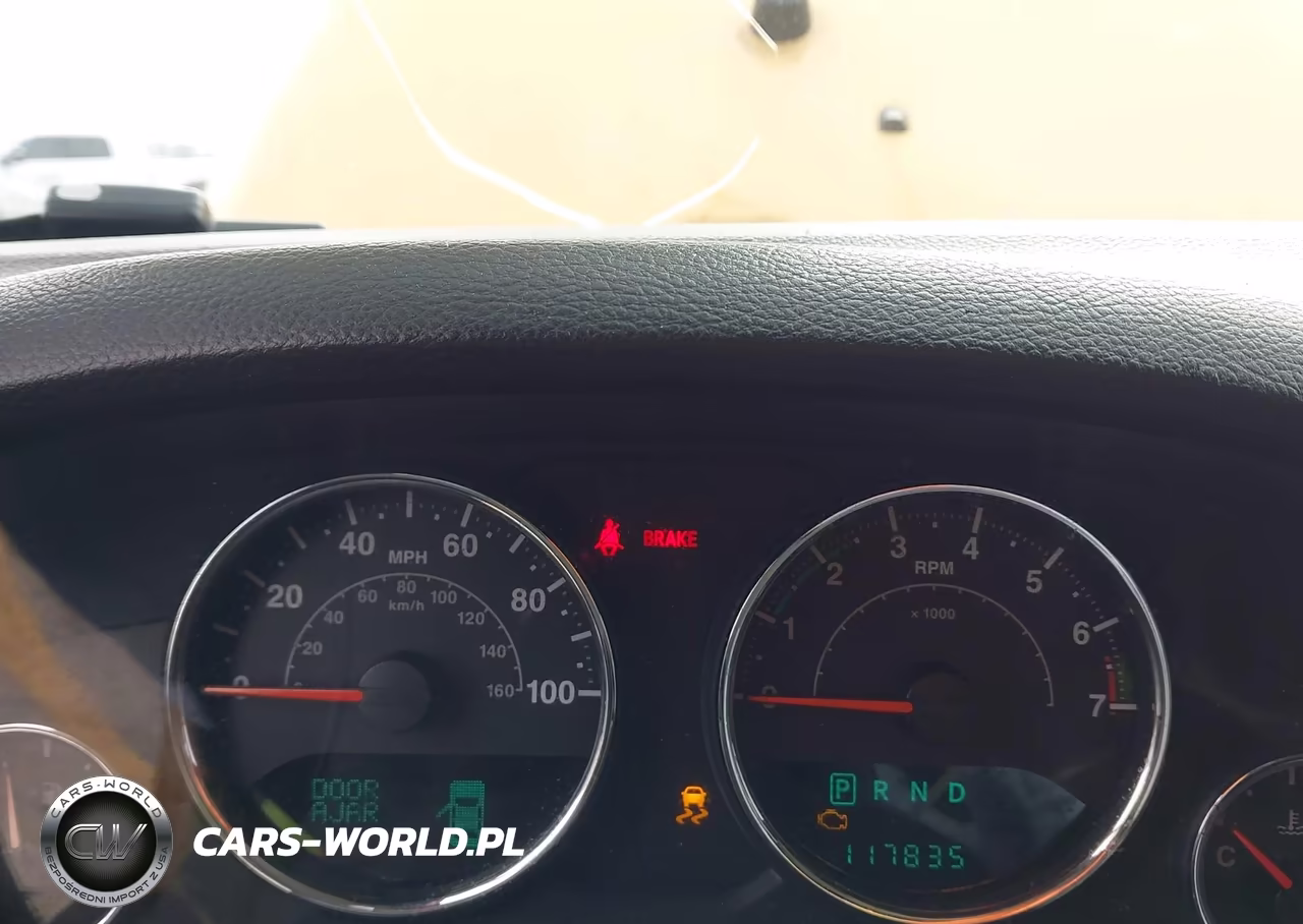 2014 Jeep Wrangler Unlimited Sport VIN:1C4BJWDGXEL221188 - 7