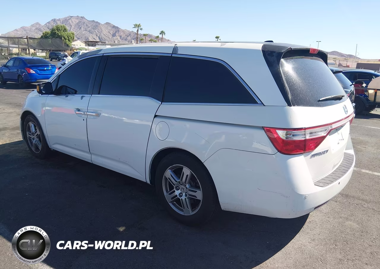 2012 Honda Odyssey Touring-Touring Elite VIN:5FNRL5H96CB041091 - 3