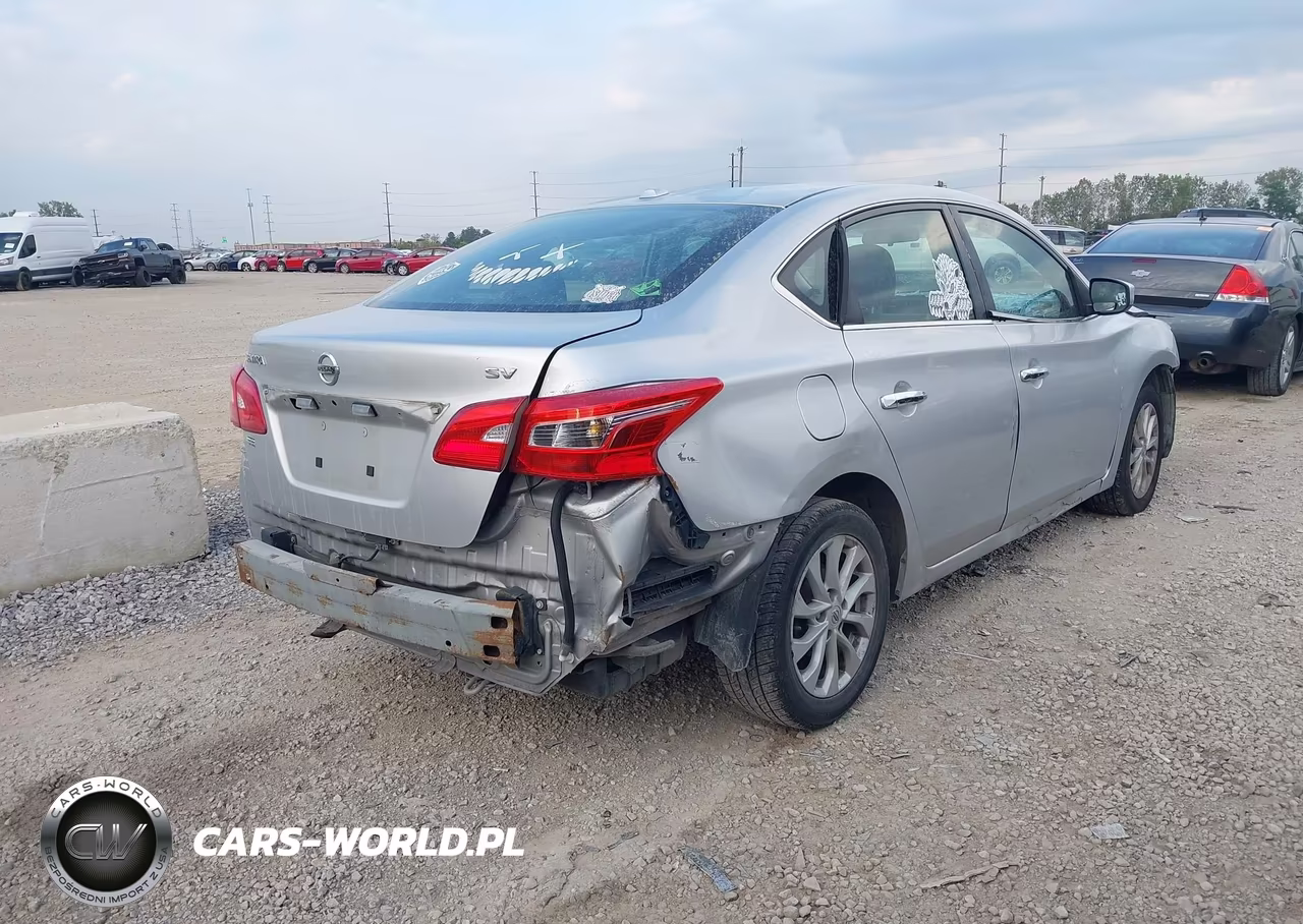 2019 Nissan Sentra Sv VIN:3N1AB7AP7KY352796 - 4