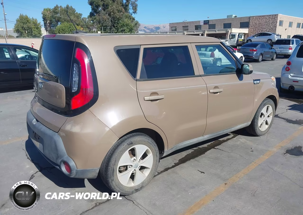 2015 Kia Soul VIN:KNDJN2A2XF7191895 - 4
