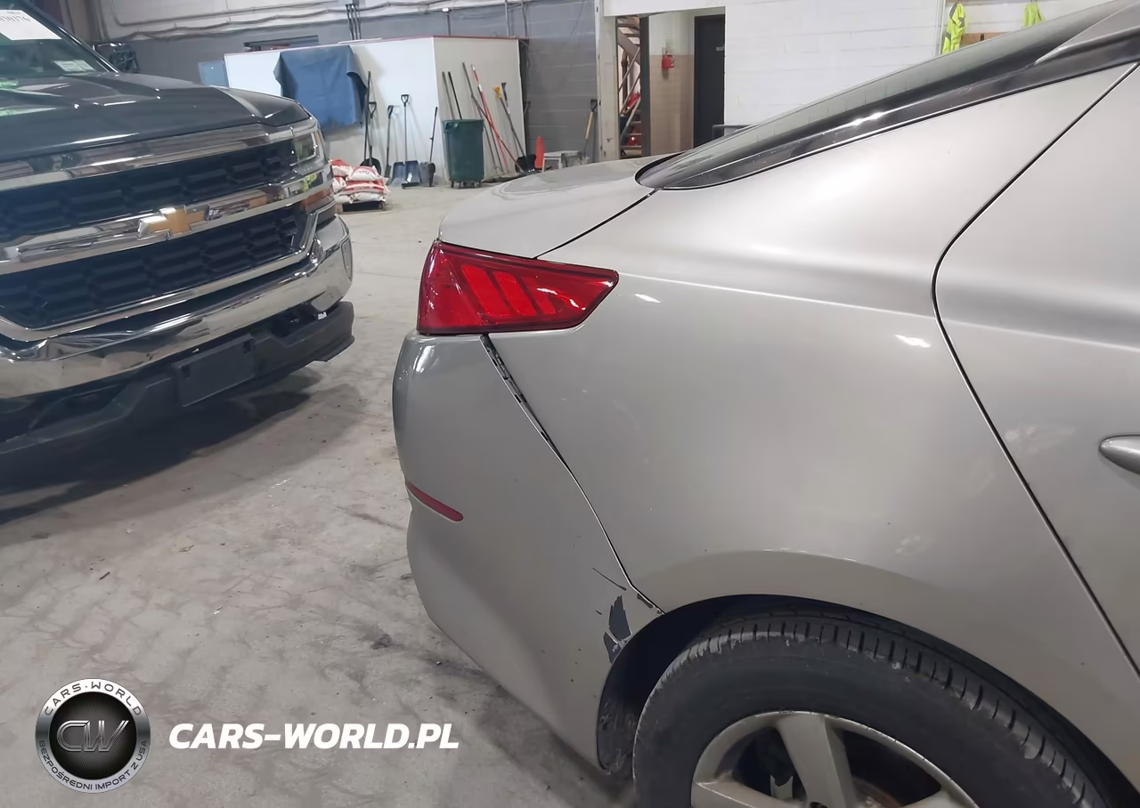 2014 Kia Optima Lx VIN:5XXGM4A75EG343611 - 14