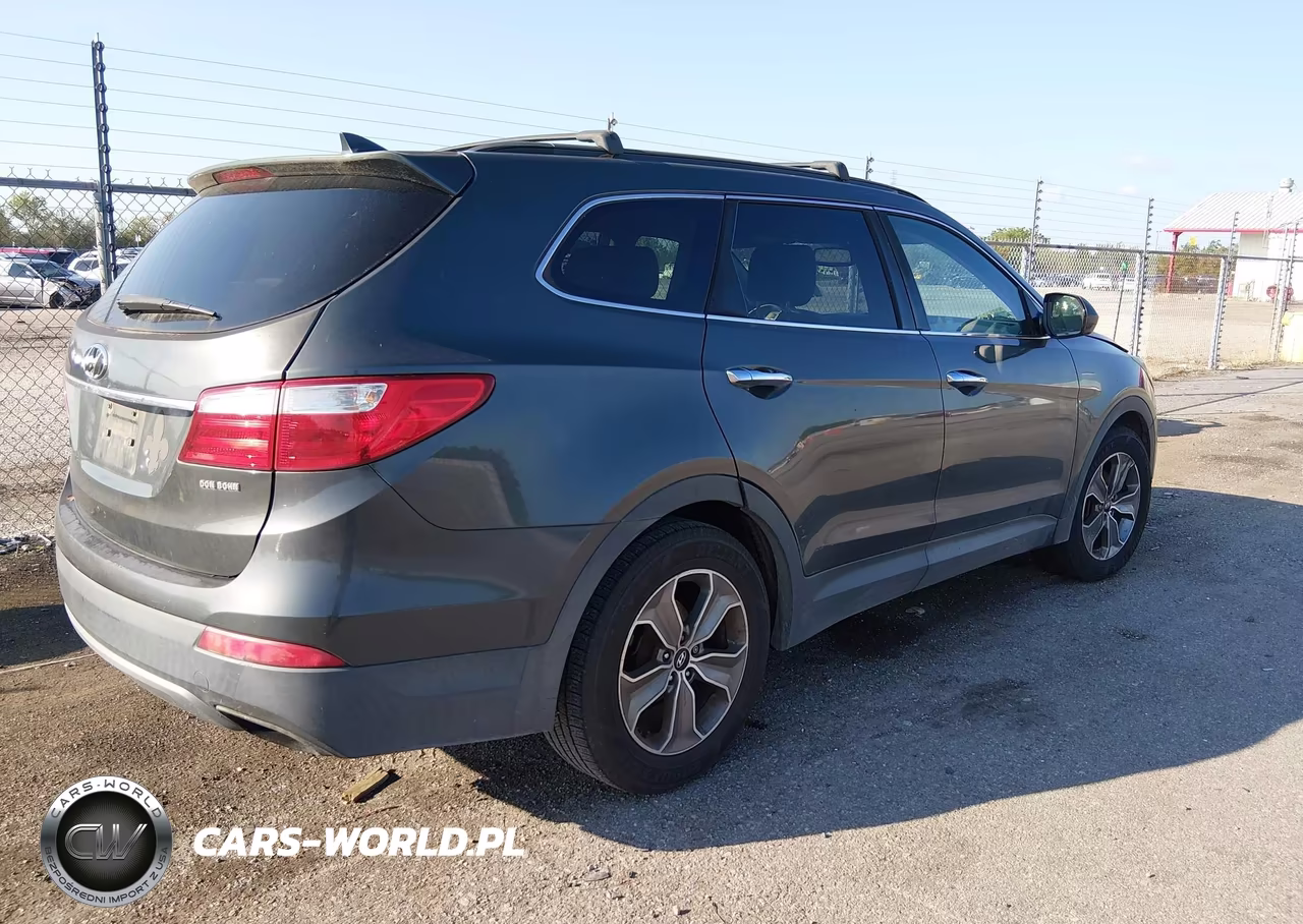 2013 Hyundai Santa Fe Gls VIN:KM8SM4HF9DU024188 - 4