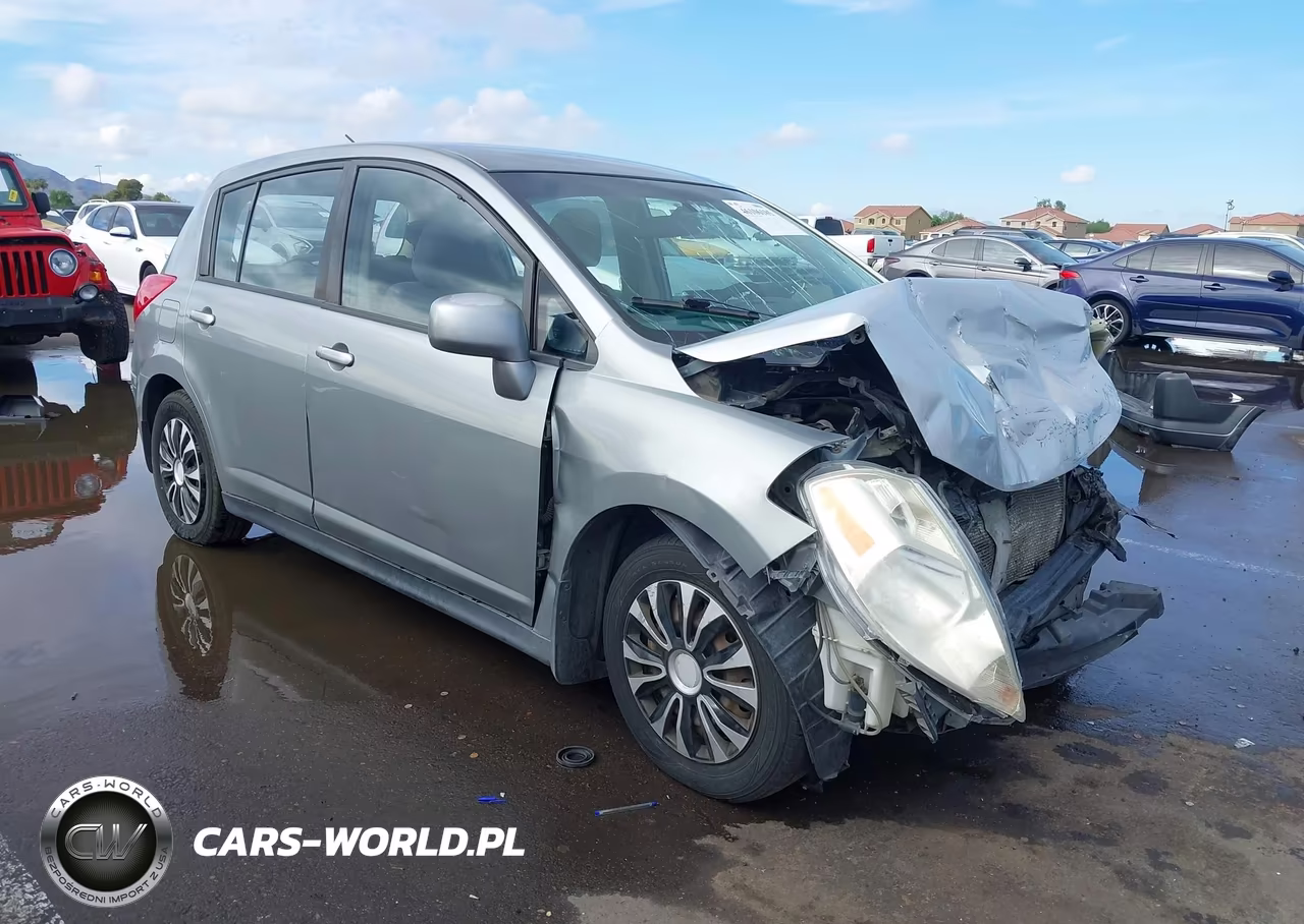 2007 Nissan Versa 1.8S – zdjęcie 1 z 16