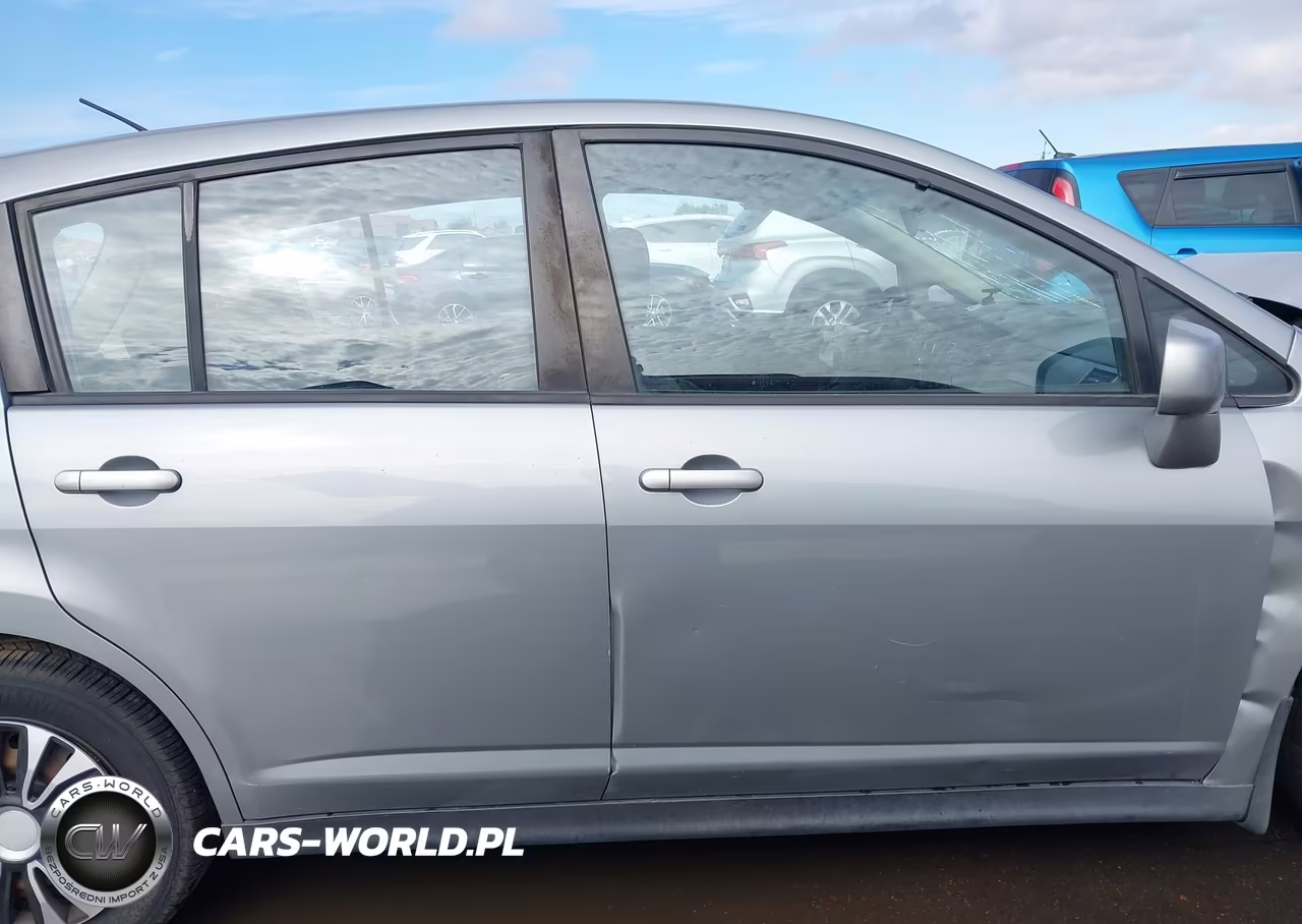 2007 Nissan Versa 1.8S VIN:3N1BC13E67L418575 - 13