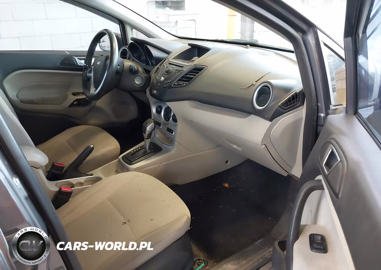 2014 Ford Fiesta Se VIN:3FADP4BJ3EM235917 - 5