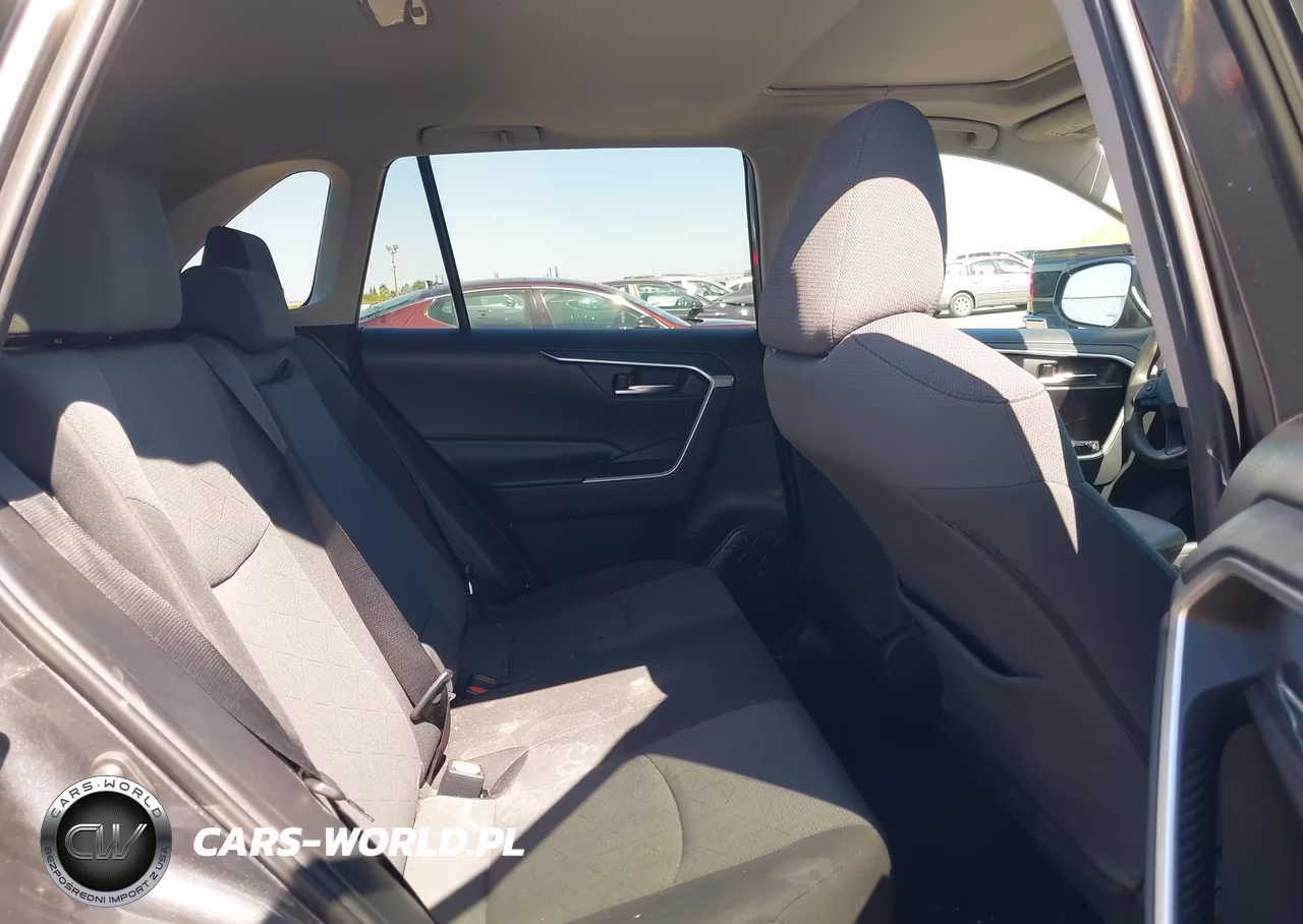 2019 Toyota Rav4 Xle VIN:2T3P1RFV7KW025463 - 8