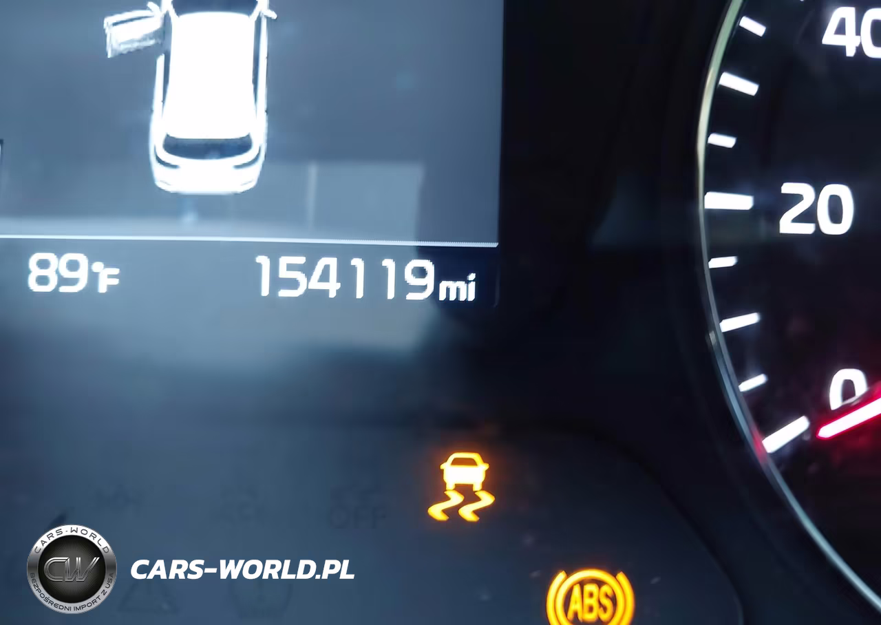 2019 Kia Sorento 2.4L L VIN:5XYPG4A31KG521610 - 16