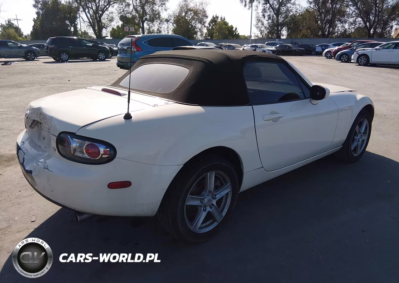 2006 Mazda Mx-5 Touring VIN:JM1NC25FX60115834 - 4