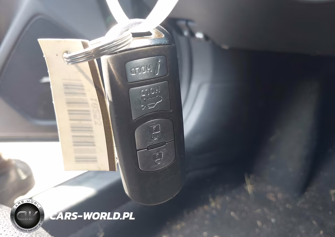 2014 Mazda Mazda3 S Grand Touring VIN:JM1BM1W34E1183361 - 11