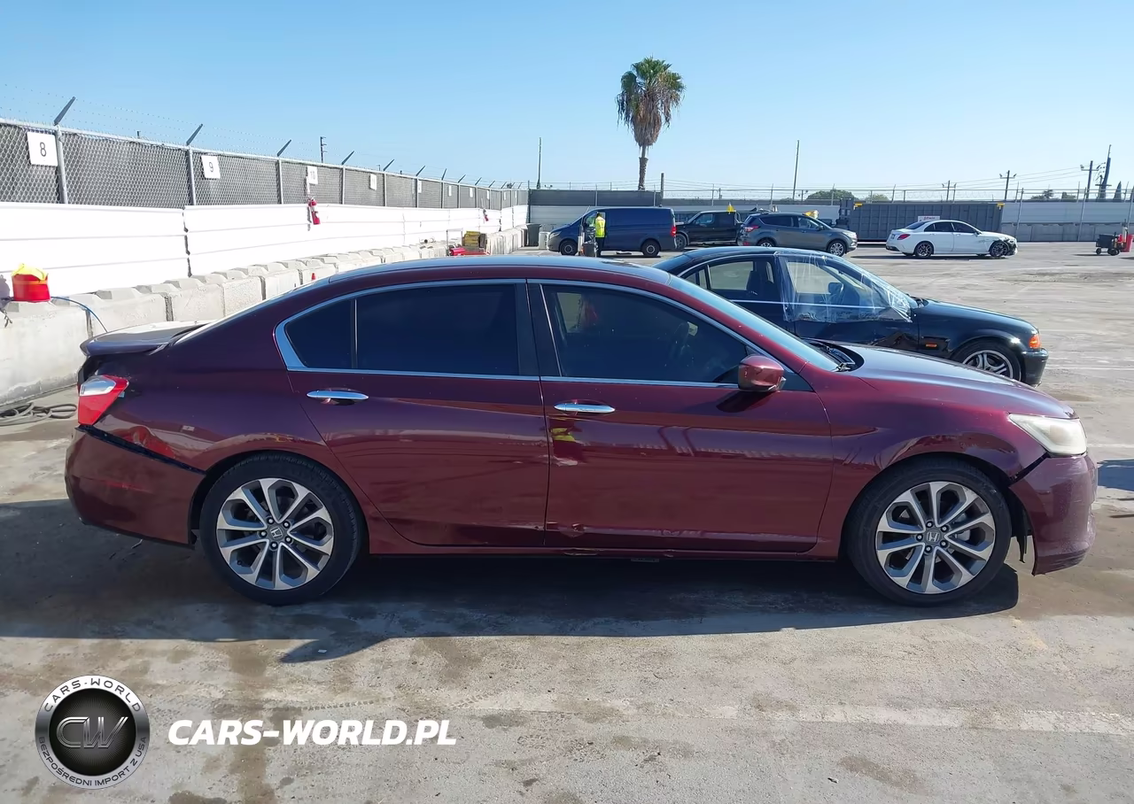 2014 Honda Accord Sport VIN:1HGCR2F57EA208655 - 14