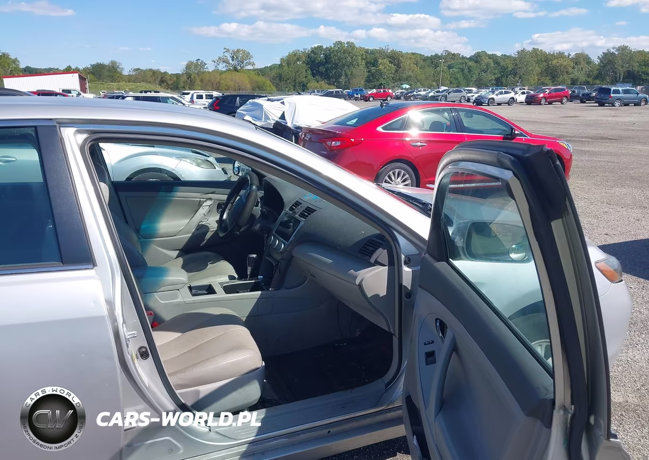 2009 Toyota Camry Le VIN:4T1BE46K79U310416 - 5