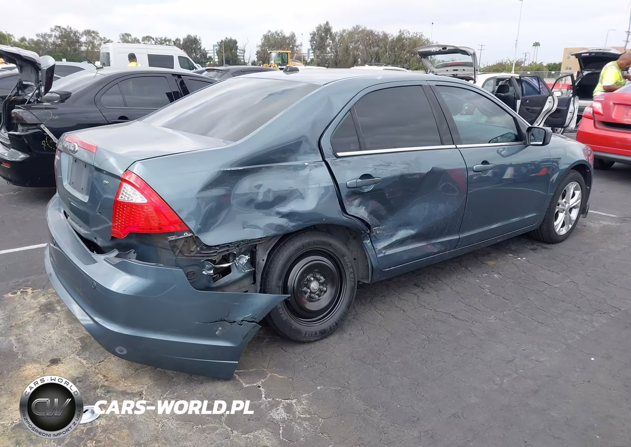 2012 Ford Fusion Se VIN:3FAHP0HA1CR351716 - 4