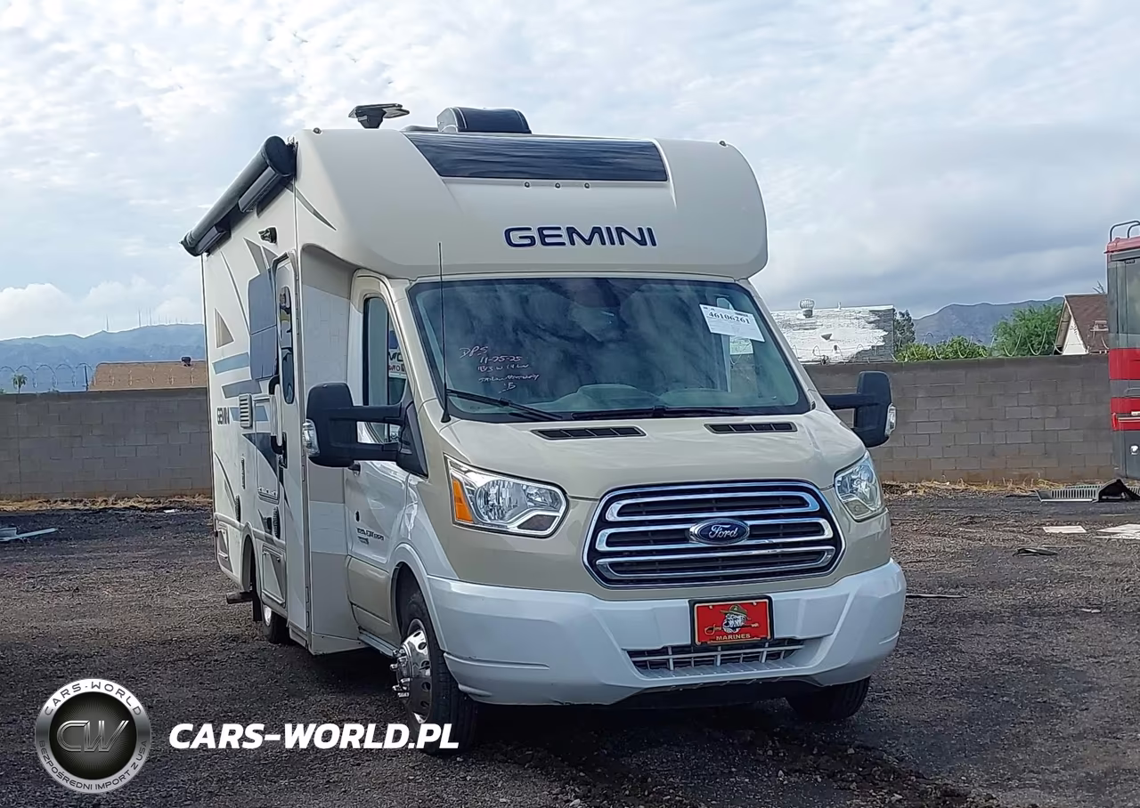 2017 Thor Motor Coach 23Tb VIN:1FDWS8PV6HKA06434 - 11