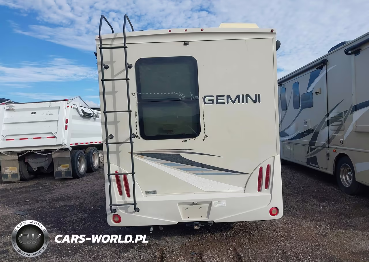 2017 Thor Motor Coach 23Tb VIN:1FDWS8PV6HKA06434 - 15