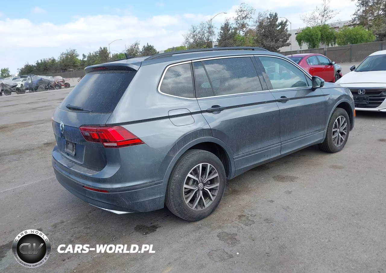 2019 Volkswagen Tiguan 2.0T Se-2.0T Sel-2.0T Sel R-Line-2.0T Sel R-Line Black VIN:3VV3B7AX6KM139904 - 4