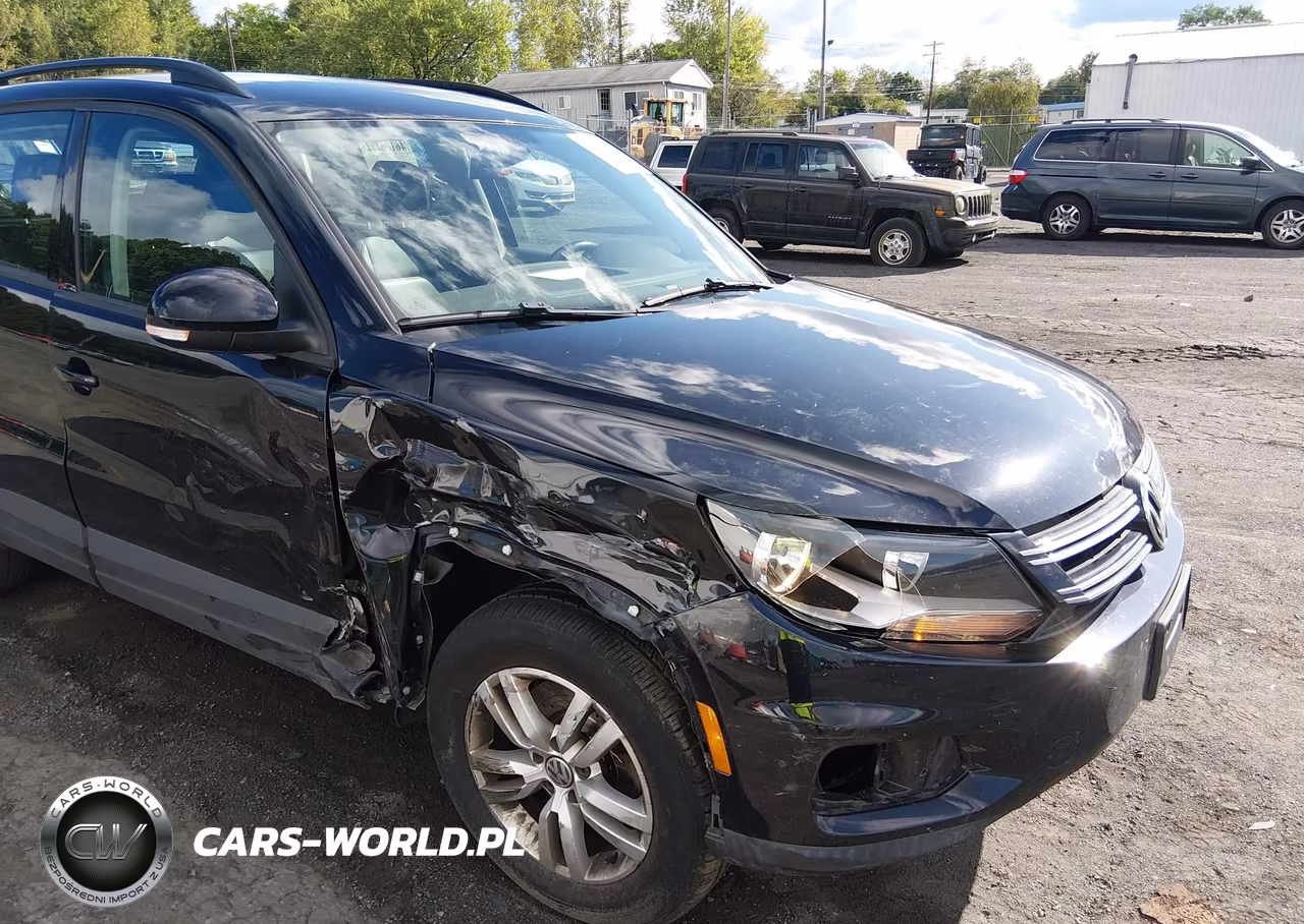 2017 Volkswagen Tiguan 2.0T S VIN:WVGBV7AX9HW501472 - 6