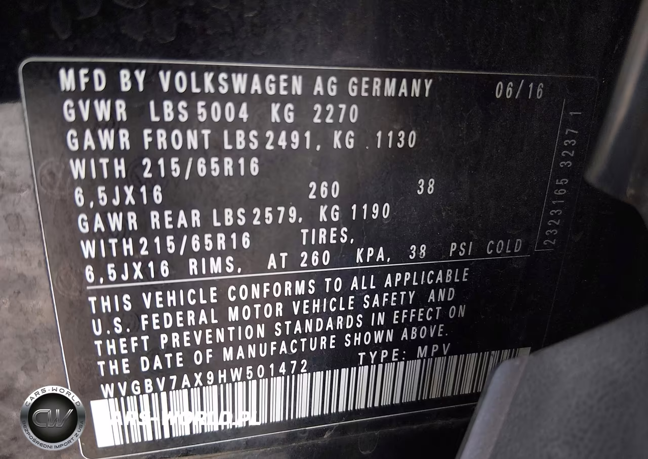2017 Volkswagen Tiguan 2.0T S VIN:WVGBV7AX9HW501472 - 9