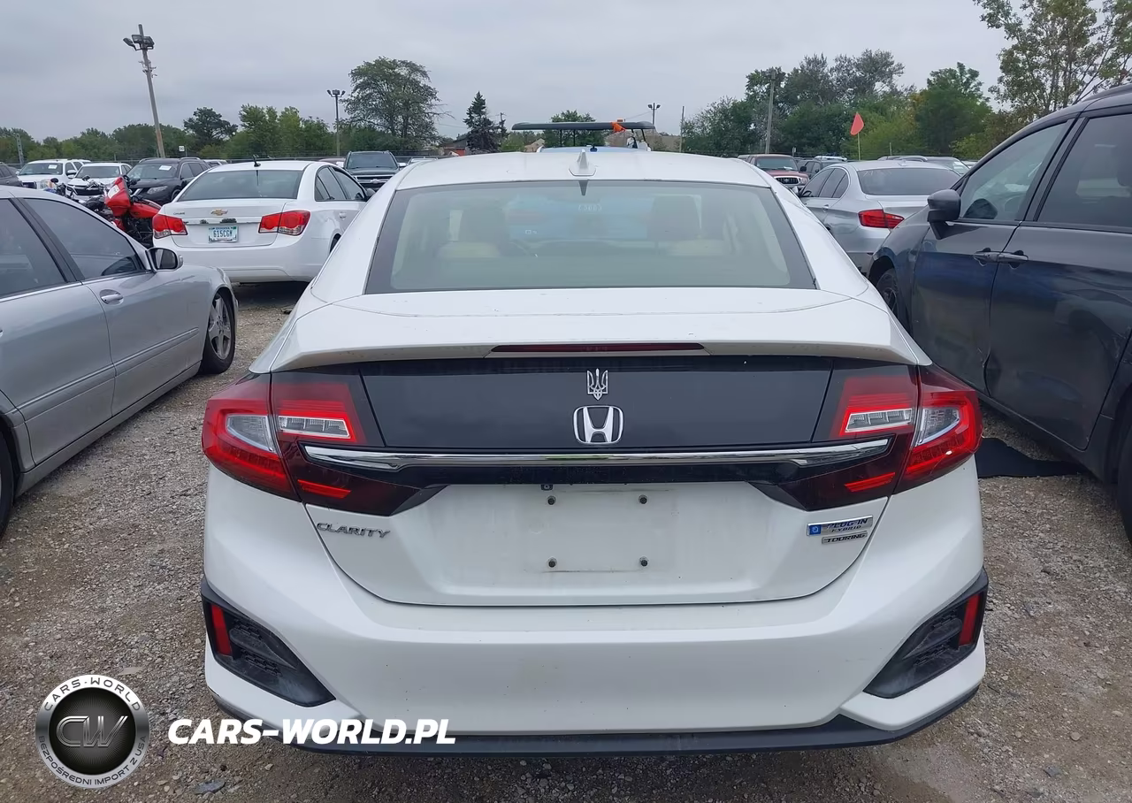 2018 Honda Clarity Plug-In Hybrid Touring VIN:JHMZC5F32JC019368 - 16