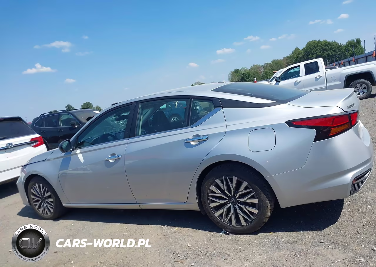 2025 Nissan Altima Sv Fwd VIN:1N4BL4DVXSN386550 - 14
