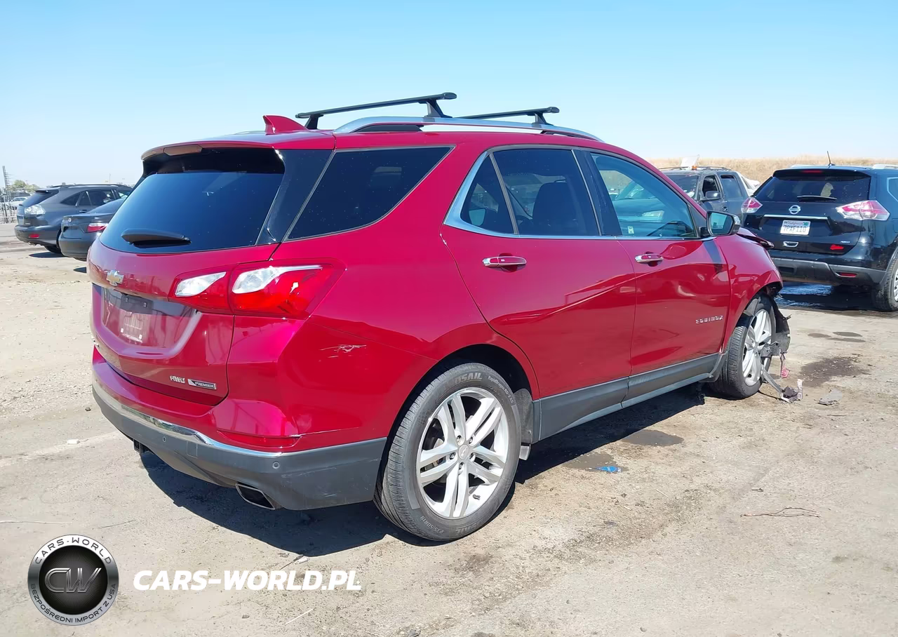 2018 Chevrolet Equinox Premier VIN:2GNAXWEX7J6198472 - 4