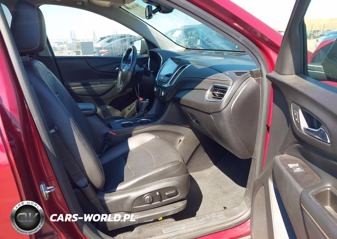 2018 Chevrolet Equinox Premier VIN:2GNAXWEX7J6198472 - 5