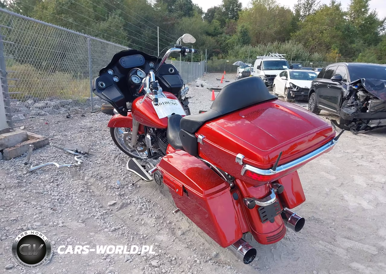 2013 Harley-Davidson Fltrx Road Glide Custom VIN:1HD1KHM15DB607259 - 3
