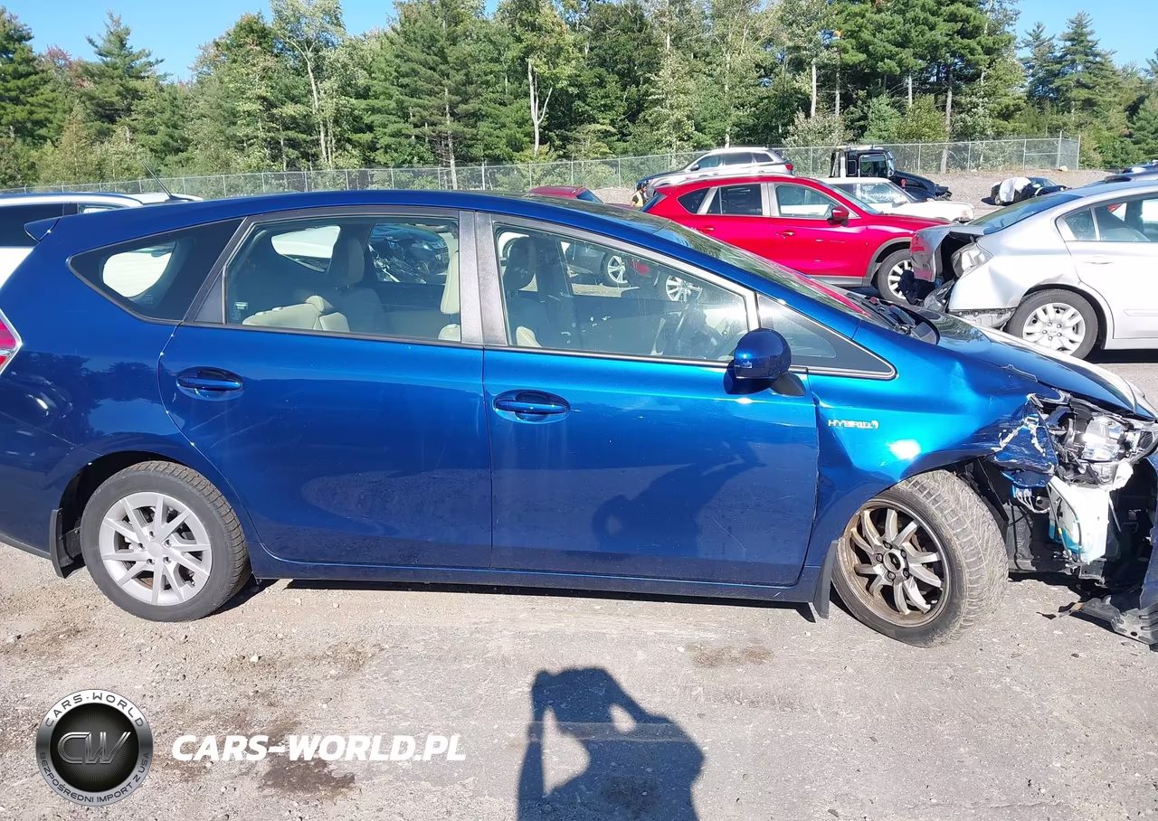 2015 Toyota Prius V Four VIN:JTDZN3EU0FJ039891 - 13
