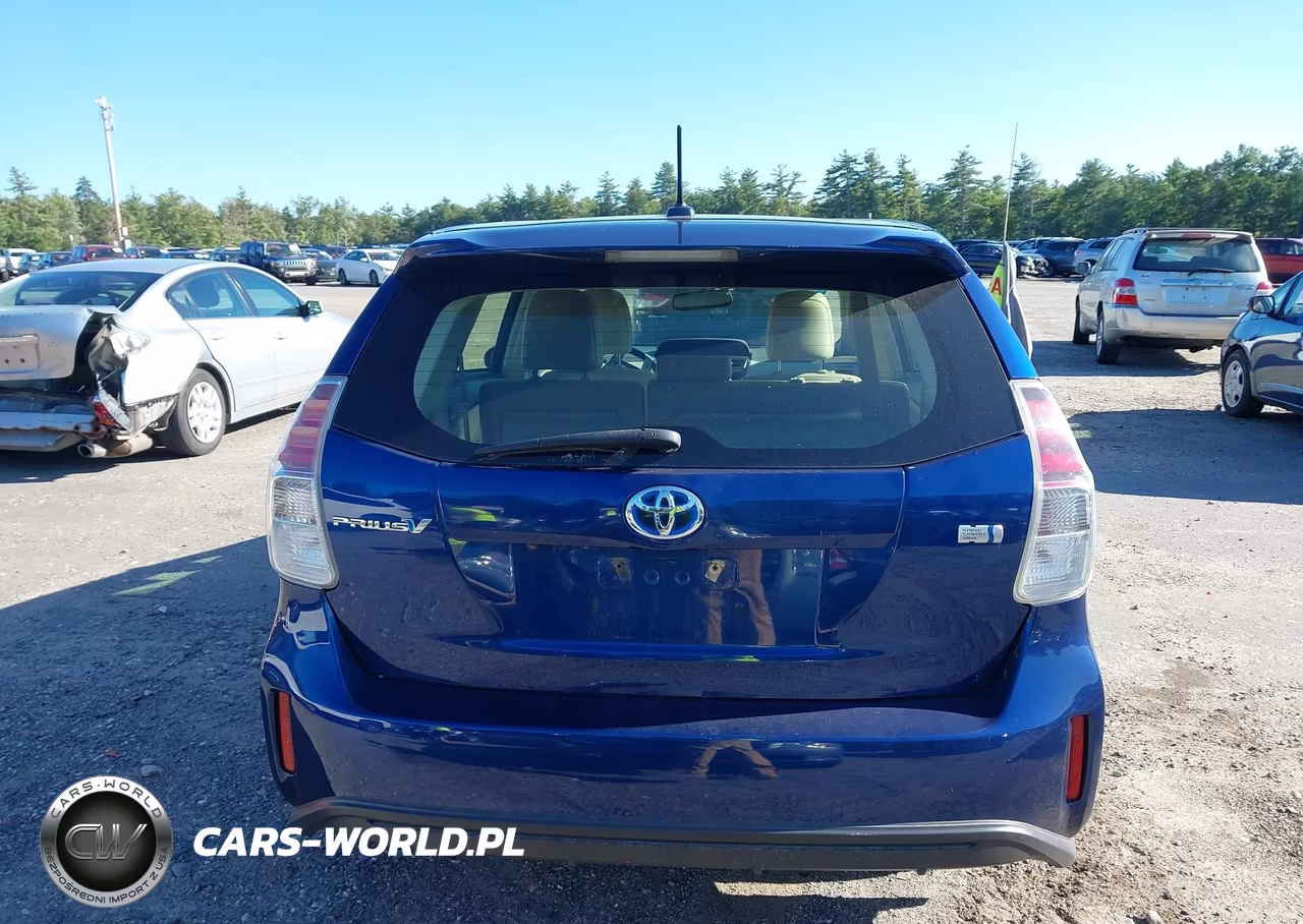 2015 Toyota Prius V Four VIN:JTDZN3EU0FJ039891 - 16