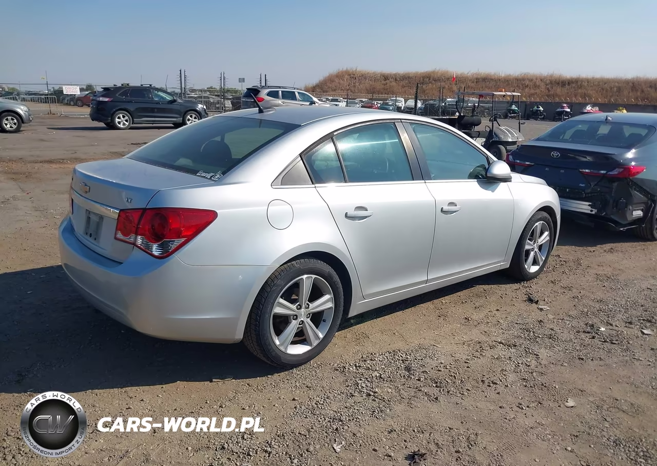 2013 Chevrolet Cruze 2Lt Auto VIN:1G1PE5SB9D7141957 - 4