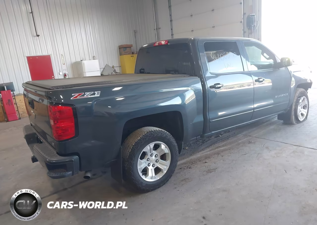 2017 Chevrolet Silverado 1500 2Lt VIN:3GCUKREC6HG511691 - 4