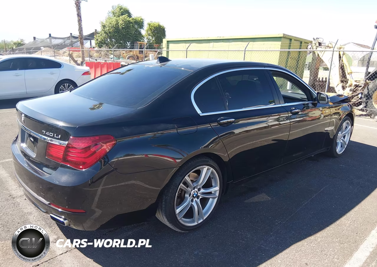2015 BMW 740Li VIN:WBAYE4C5XFD139019 - 4