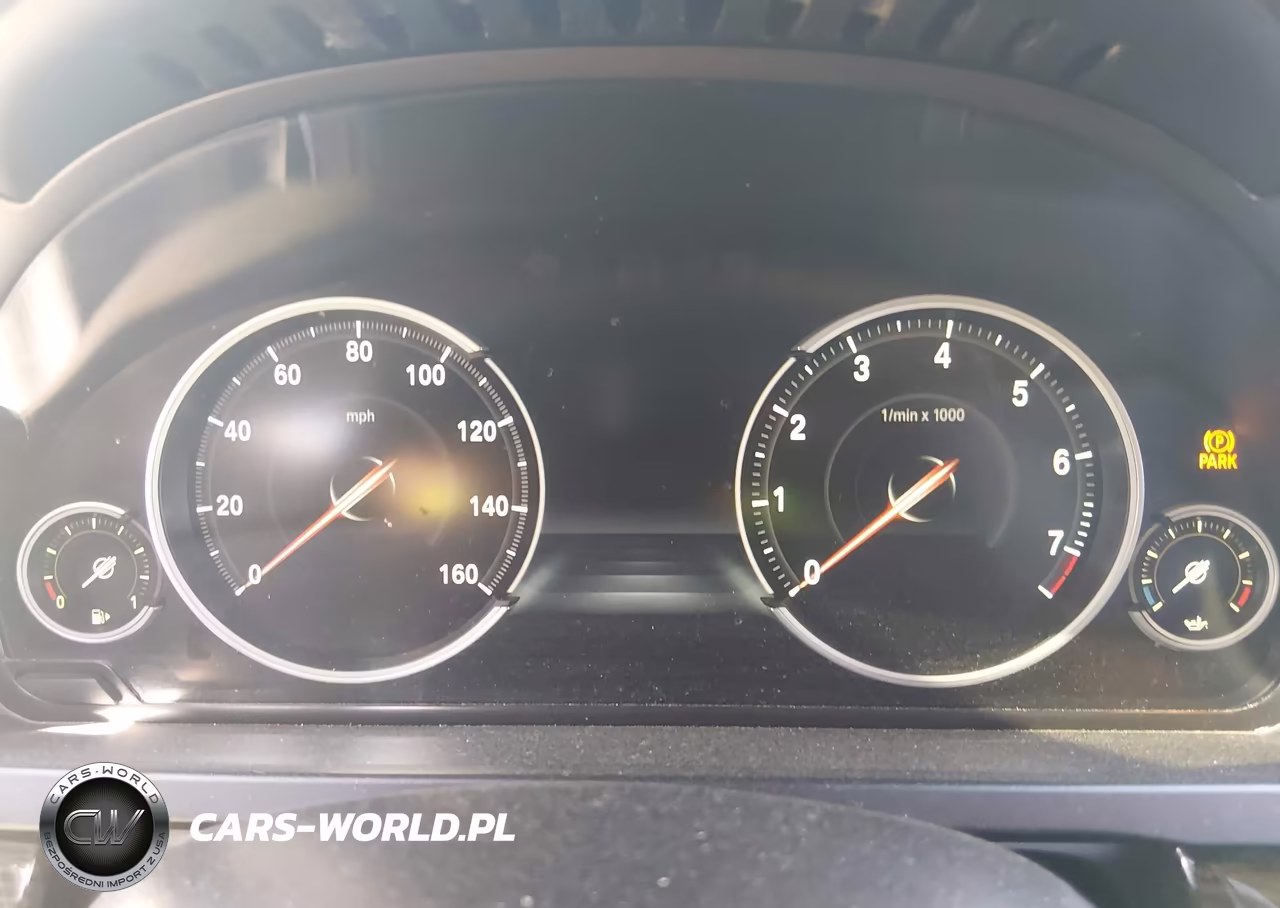 2015 BMW 740Li VIN:WBAYE4C5XFD139019 - 7