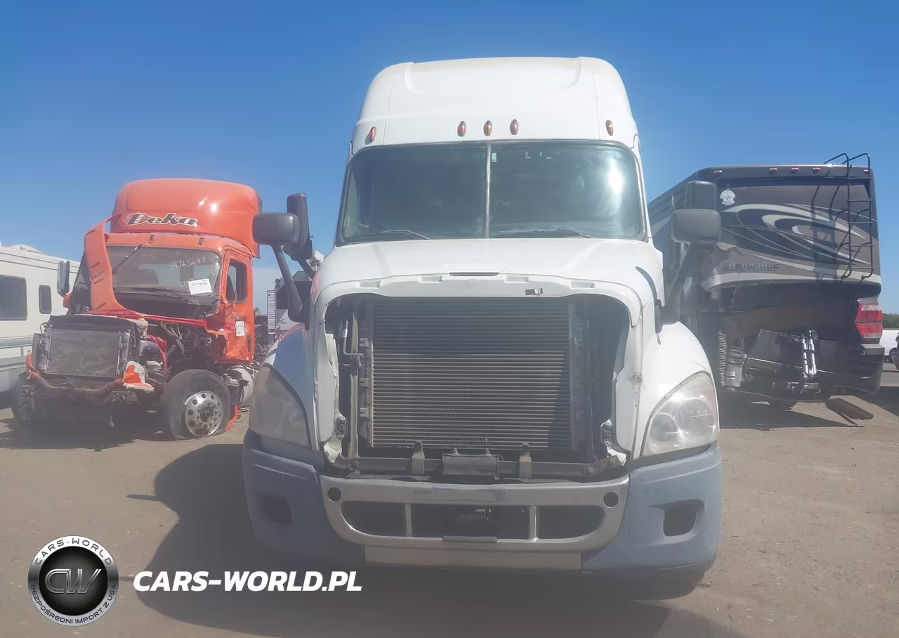 2016 Freightliner Cascadia 125 VIN:3AKJGLDR0GSHF1582 - 12