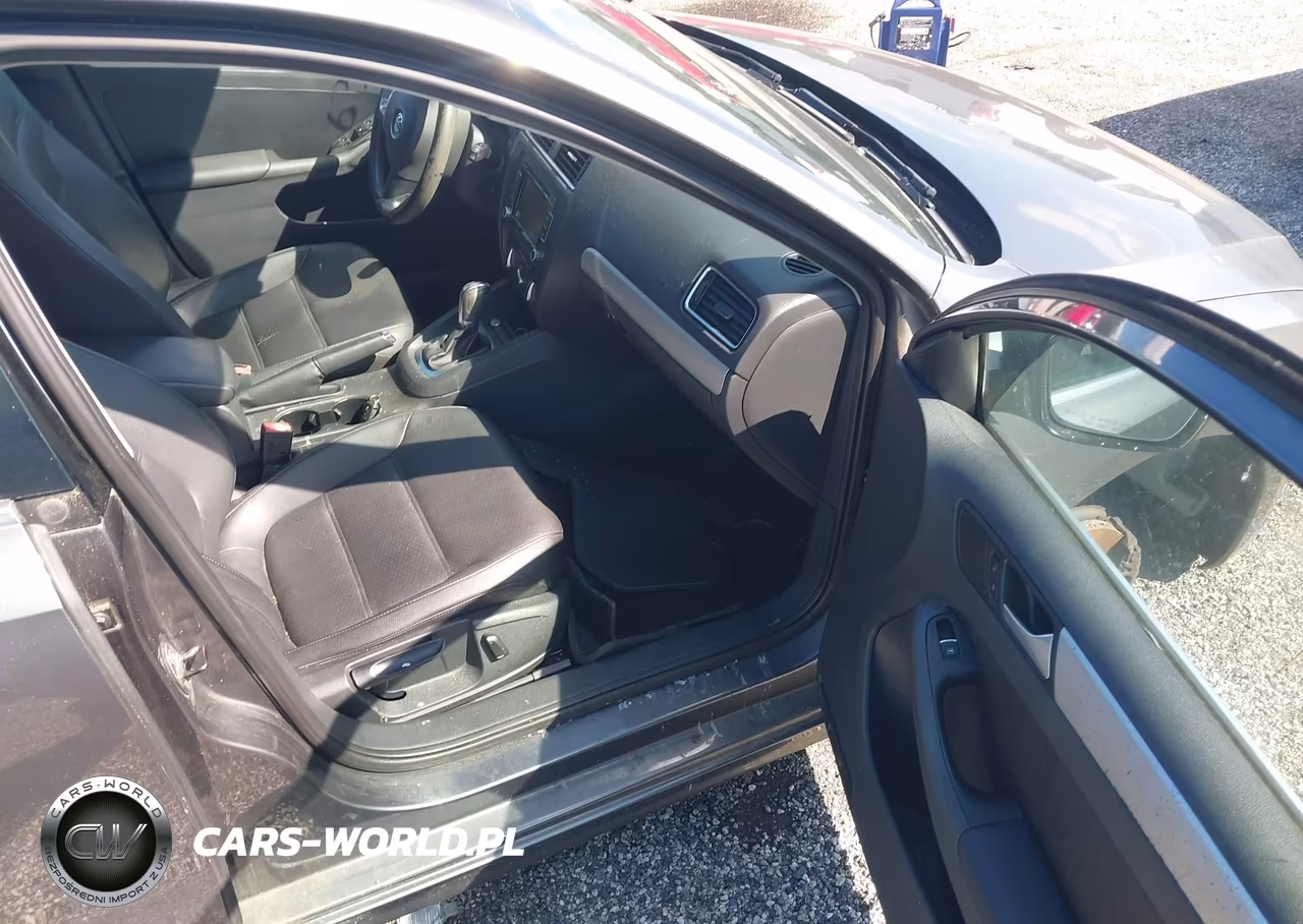 2014 Volkswagen Jetta 1.8T Se VIN:3VWD17AJ5EM382218 - 5