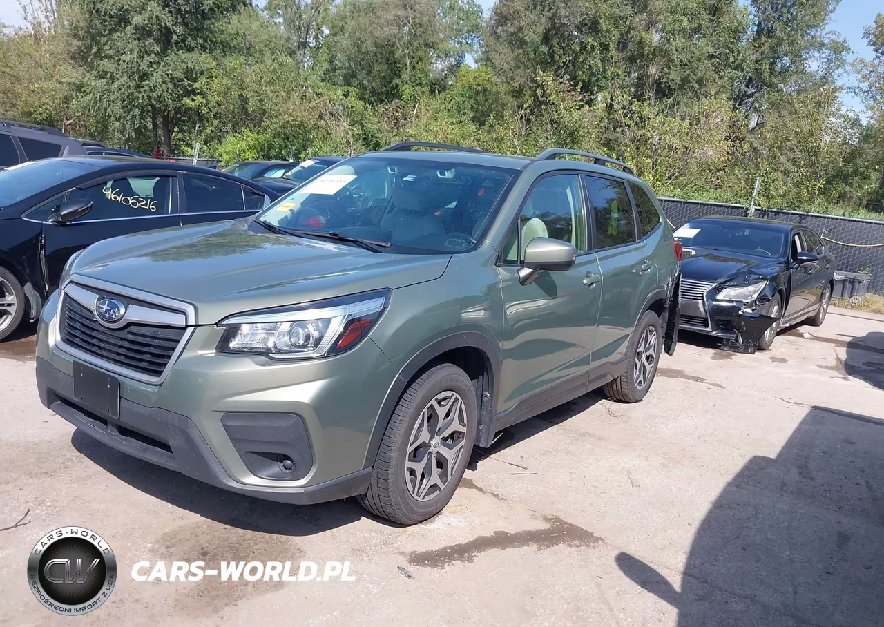 2019 Subaru Forester Premium VIN:JF2SKAGCXKH427720 - 2