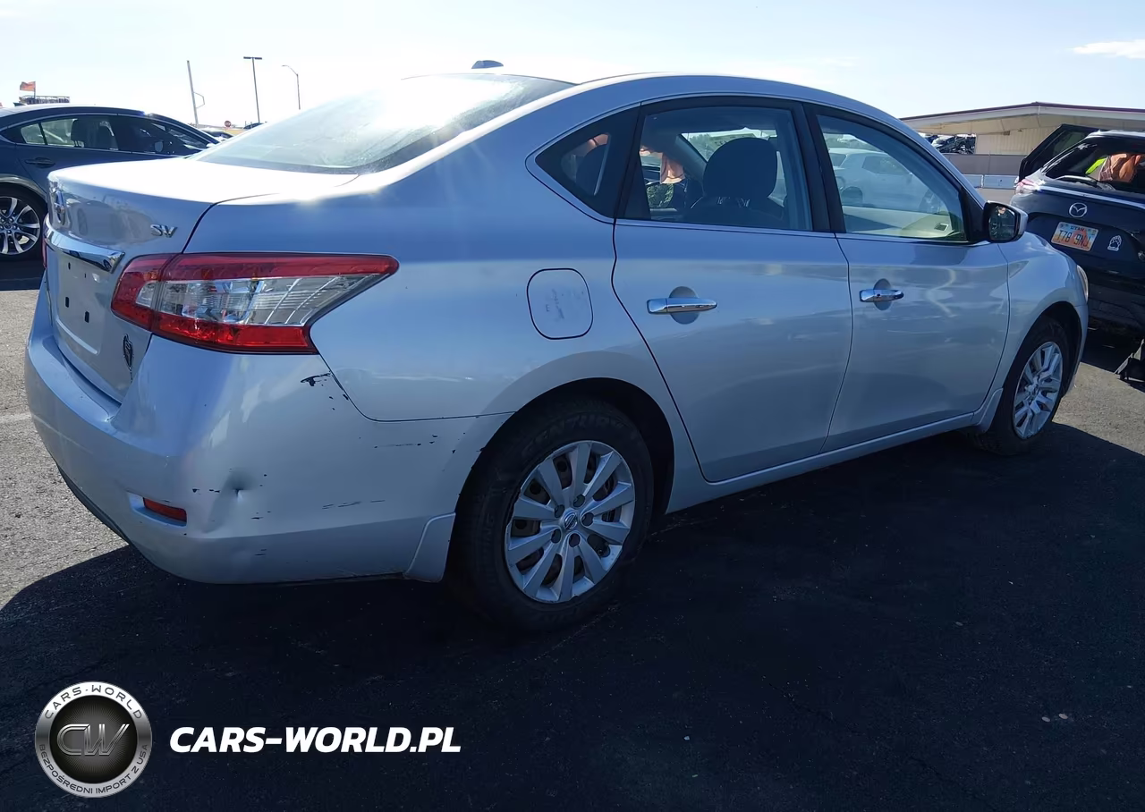 2015 Nissan Sentra Sv VIN:3N1AB7AP4FL681894 - 4