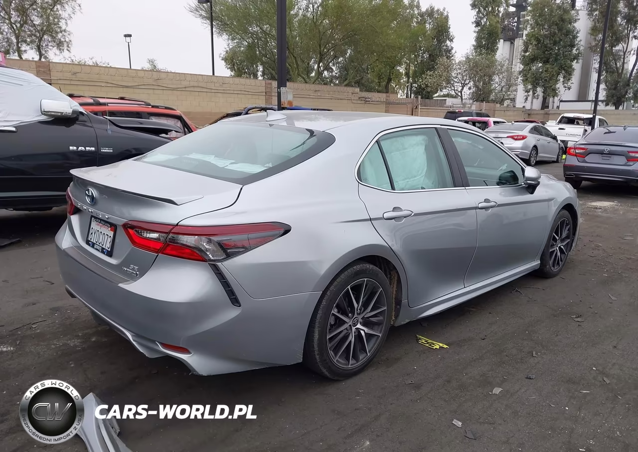 2022 Toyota Camry Se Hybrid VIN:4T1G31AKXNU573320 - 4