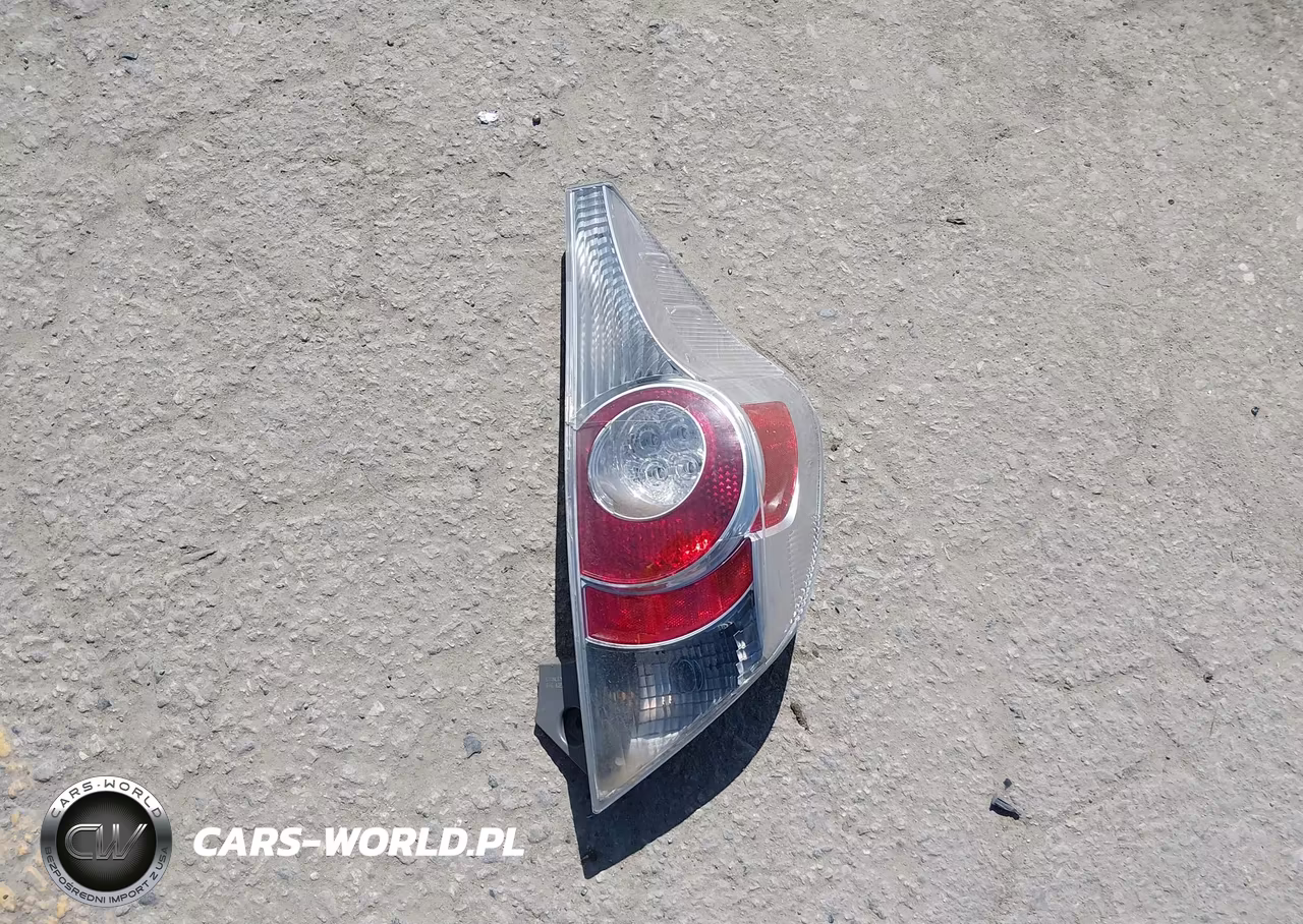 2014 Toyota Prius C One VIN:JTDKDTB35E1076594 - 20