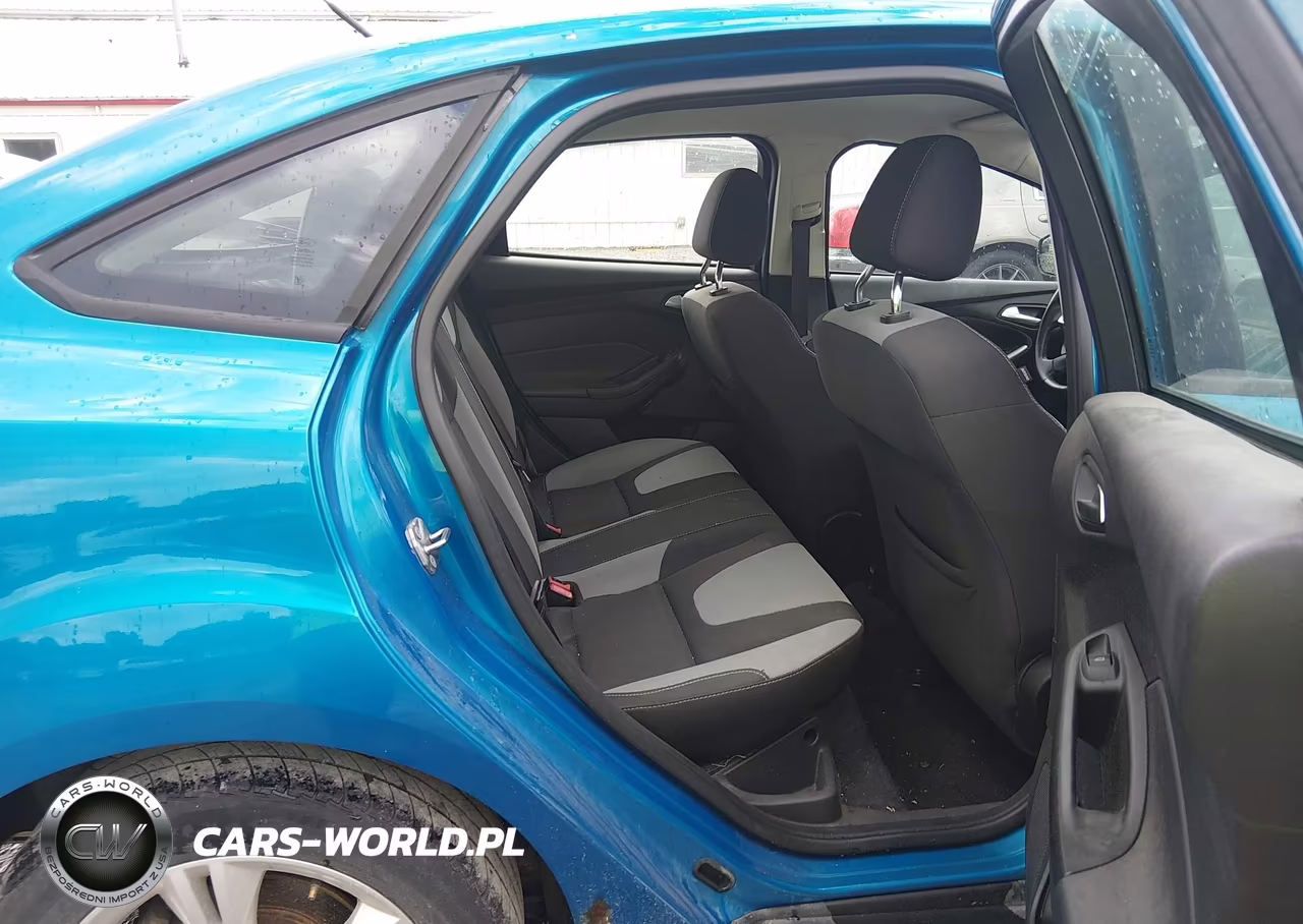 2012 Ford Focus Se VIN:1FAHP3F23CL226356 - 8