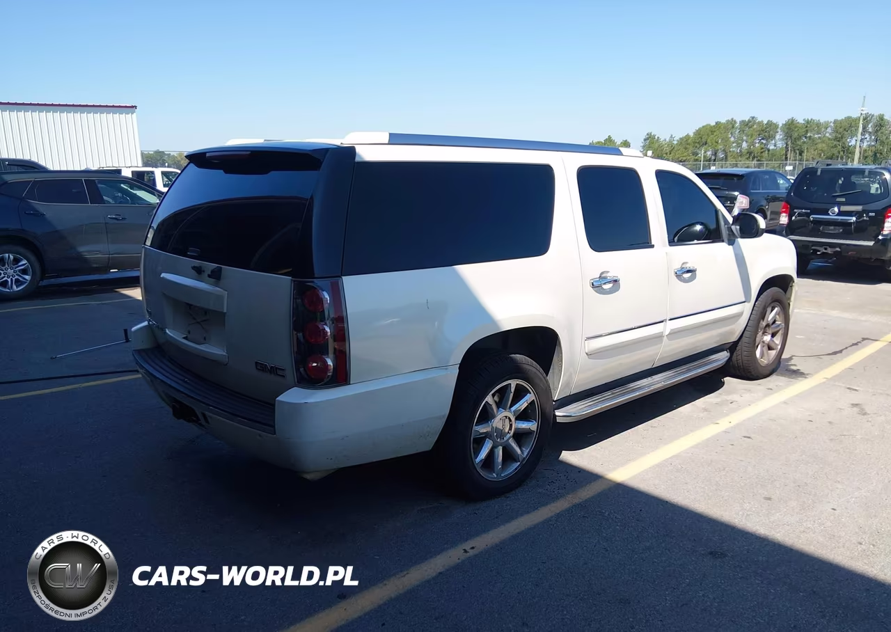2011 GMC Yukon Xl 1500 Denali VIN:1GKS1MEF4BR101829 - 4