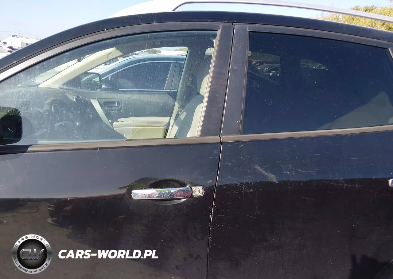 2015 Nissan Rogue Select S VIN:JN8AS5MT1FW151276 - 14