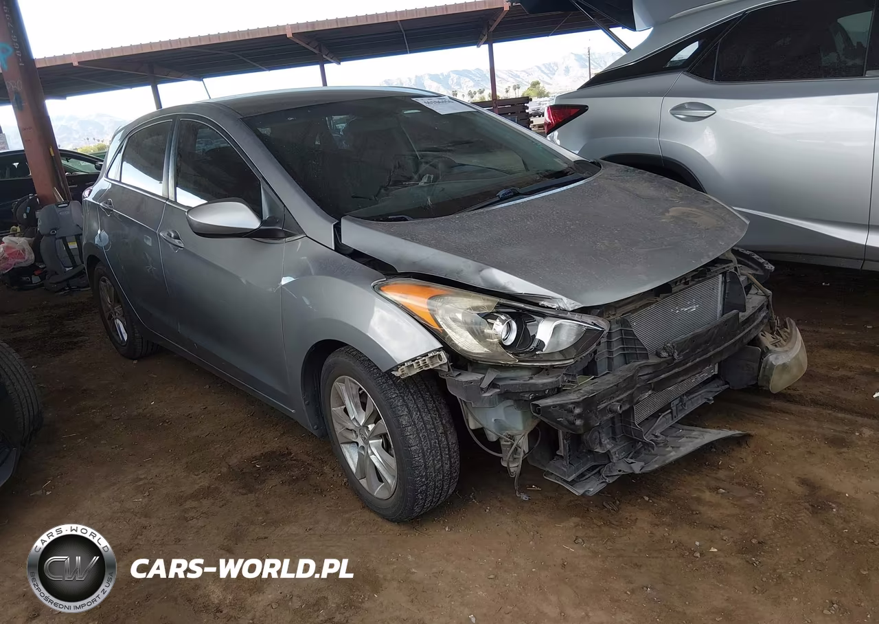 2015 Hyundai Elantra Gt – zdjęcie 1 z 17