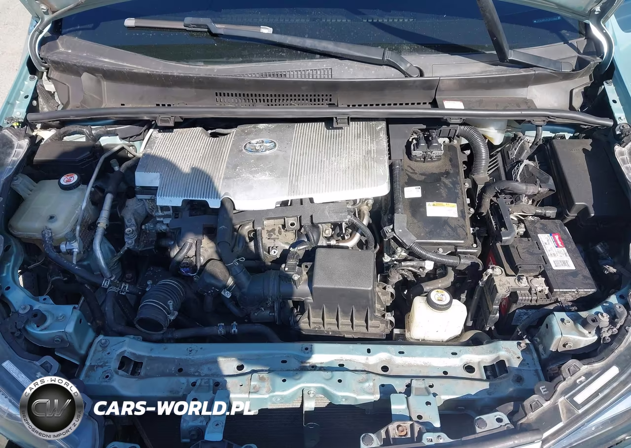 2020 Toyota Prius L Eco VIN:JTDKARFU1L3111664 - 10