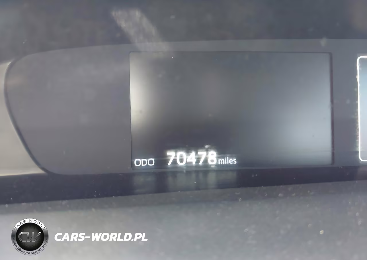 2020 Toyota Prius L Eco VIN:JTDKARFU1L3111664 - 15
