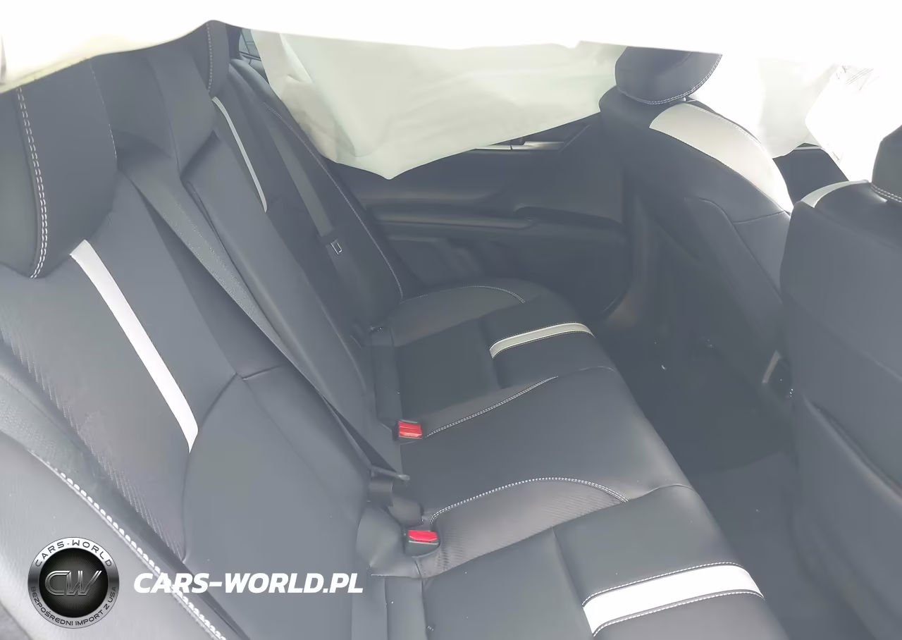 2026 Toyota Camry Se VIN:4T1DAACK9TU771888 - 8